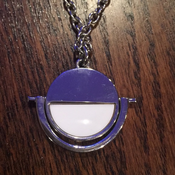 Baublebar necklace - Picture 2 of 3